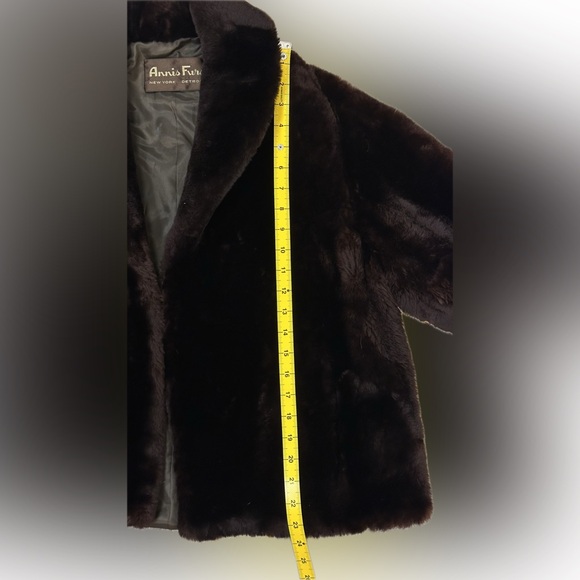 SOLD Dark Brown Annis Furs Coat - Picture 8 of 9